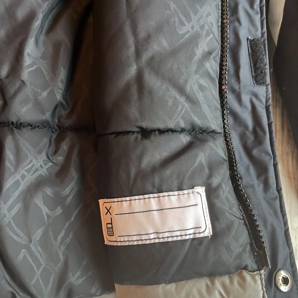 Columbia Waterproof Omnishield Grey Color‎ Block Jacket Shell Size 10/12 Youth